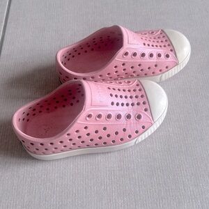 Toddler Natives size 7